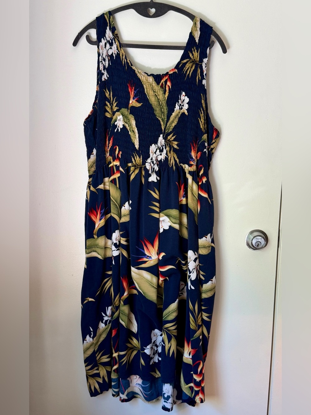 Aloha Hut Hawaii Plus Size Tropical Smocked Dress Bird of Paradise Navy Tropical